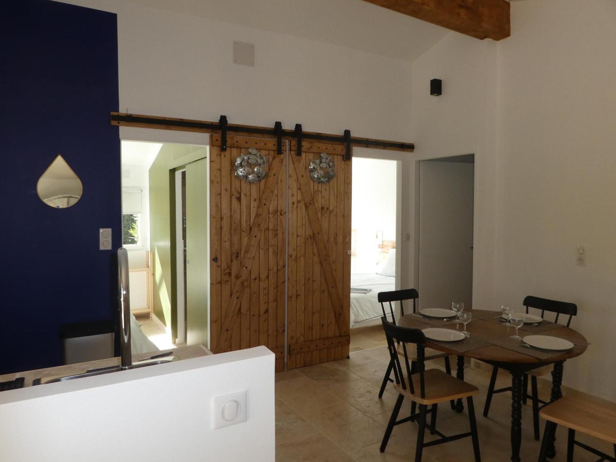 L'Auguste Maison D'Hotes Valensole Εξωτερικό φωτογραφία